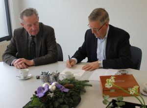 ondertekening statuten Boerennatuur3